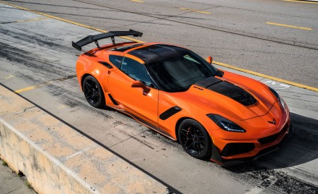 2019 Chevrolet Corvette ZR1 Side Wallpapers 450x275 (23)