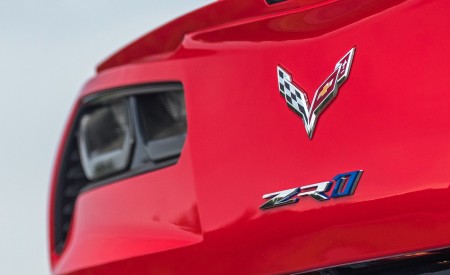 2019 Chevrolet Corvette ZR1 Tail Light Wallpapers 450x275 (119)