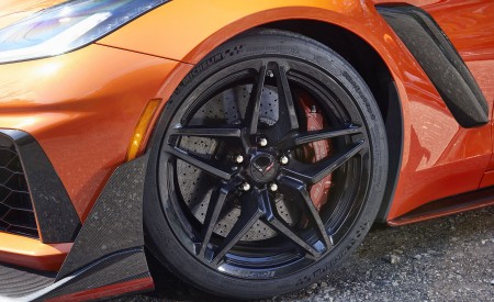 2019 Chevrolet Corvette ZR1 Wheel Wallpapers 450x275 (8)