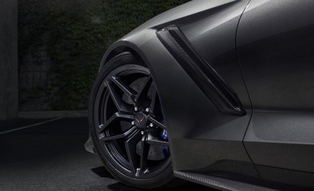 2019 Chevrolet Corvette ZR1 Wheel Wallpapers 450x275 (77)