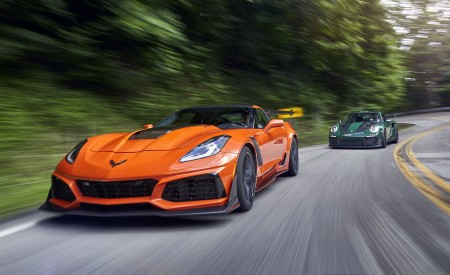 2019 Chevrolet Corvette ZR1 and 2018 Porsche 911 GT2 RS Front Three-Quarter Wallpapers 450x275 (2)