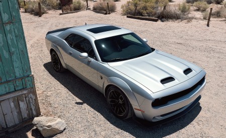 2019 Dodge Challenger SRT Hellcat Redeye Front Three-Quarter Wallpapers 450x275 (27)