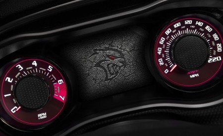 2019 Dodge Challenger SRT Hellcat Redeye Instrument Cluster Wallpapers 450x275 (44)
