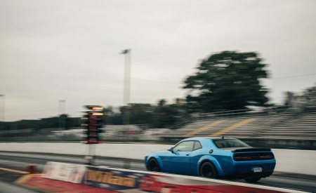 2019 Dodge Challenger SRT Hellcat Redeye Rear Three-Quarter Wallpapers 450x275 (5)