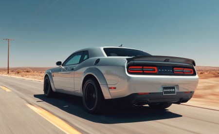2019 Dodge Challenger SRT Hellcat Redeye Rear Three-Quarter Wallpapers 450x275 (32)