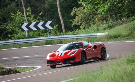2019 Ferrari 488 Pista Front Wallpapers 450x275 (28)