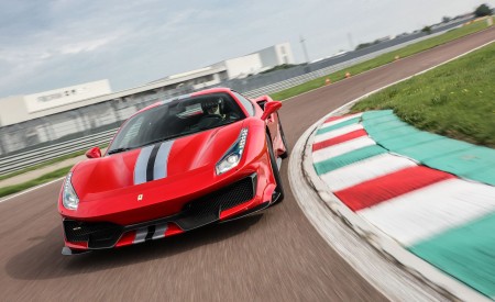 2019 Ferrari 488 Pista Front Wallpapers 450x275 (23)
