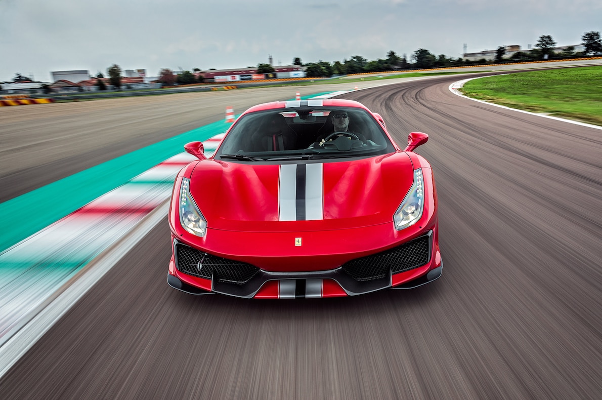 2019 Ferrari 488 Pista Front Wallpapers (1)