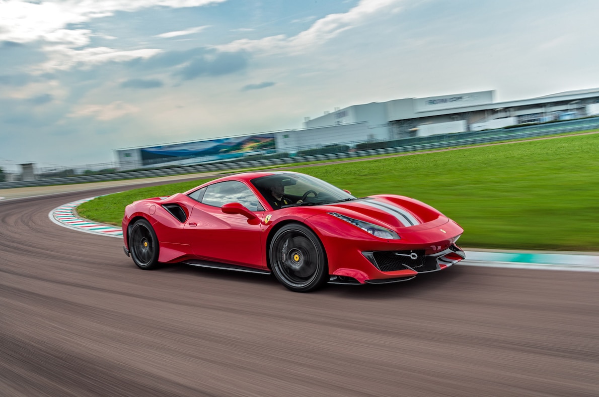 2019 Ferrari 488 Pista Side Wallpapers (5)