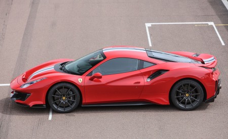 2019 Ferrari 488 Pista Side Wallpapers 450x275 (32)