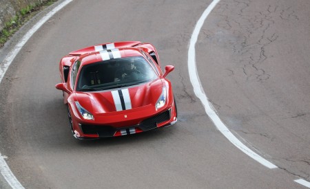 2019 Ferrari 488 Pista Top Wallpapers 450x275 (7)