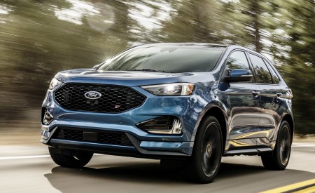 2019 Ford Edge ST Front Three-Quarter Wallpapers 450x275 (41)