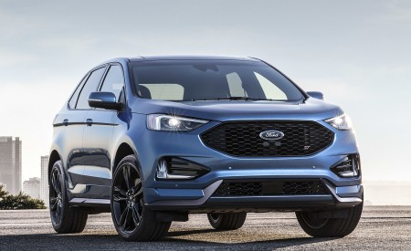 2019 Ford Edge ST Front Wallpapers 450x275 (43)