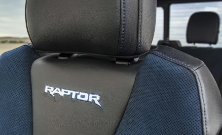 2019 Ford F-150 Raptor Interior Seats Wallpapers 450x275 (57)