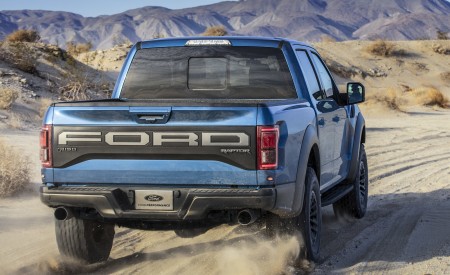 2019 Ford F-150 Raptor Rear Wallpapers 450x275 (47)