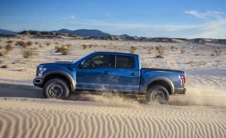 2019 Ford F-150 Raptor Side Wallpapers 450x275 (48)