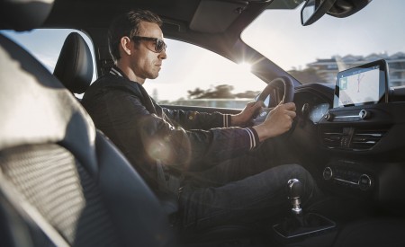 2019 Ford Focus Hatchback ST-Line Interior Wallpapers 450x275 (32)