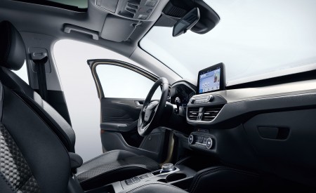 2019 Ford Focus Wagon Titanium Interior Wallpapers 450x275 (86)