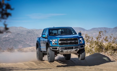 2019 Ford F‑150 Raptor Front Wallpapers 450x275 (5)