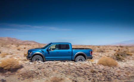 2019 Ford F‑150 Raptor Side Wallpapers 450x275 (8)