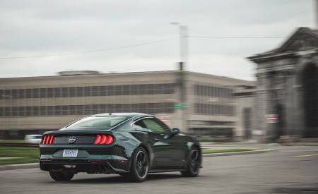 2019 Ford Mustang Bullitt Rear Three-Quarter Wallpapers 450x275 (20)