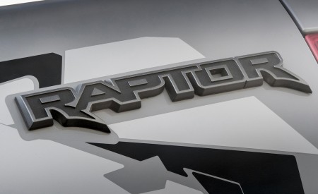 2019 Ford Ranger Raptor (Color: Conquer Grey) Detail Wallpapers 450x275 (57)
