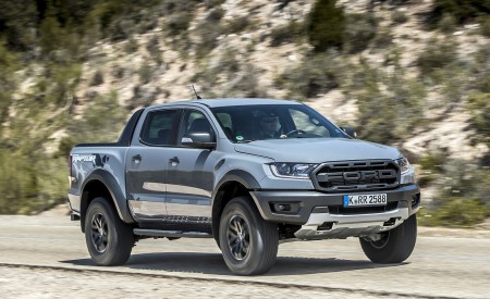 2019 Ford Ranger Raptor (Color: Conquer Grey) Front Three-Quarter Wallpapers 450x275 (11)