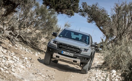 2019 Ford Ranger Raptor (Color: Conquer Grey) Off-Road Wallpapers 450x275 (37)