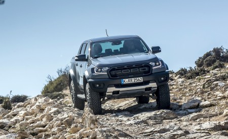 2019 Ford Ranger Raptor (Color: Conquer Grey) Off-Road Wallpapers 450x275 (34)