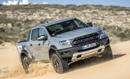 2019 Ford Ranger Raptor (Color: Conquer Grey) Off-Road Wallpapers 450x275 (44)
