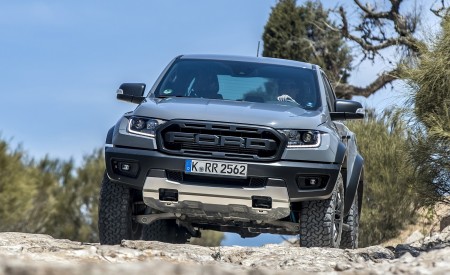 2019 Ford Ranger Raptor (Color: Conquer Grey) Off-Road Wallpapers 450x275 (29)