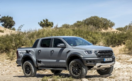 2019 Ford Ranger Raptor (Color: Conquer Grey) Off-Road Wallpapers 450x275 (28)