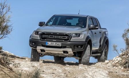 2019 Ford Ranger Raptor (Color: Conquer Grey) Off-Road Wallpapers 450x275 (27)