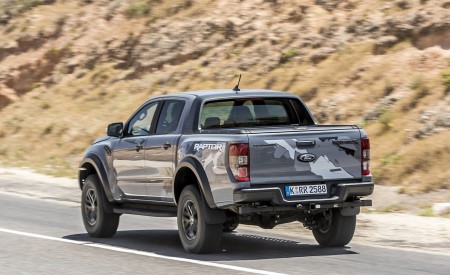 2019 Ford Ranger Raptor (Color: Conquer Grey) Rear Three-Quarter Wallpapers 450x275 (8)