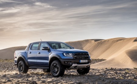 2019 Ford Ranger Raptor (Color: Performance Blue) Front Three-Quarter Wallpapers 450x275 (133)