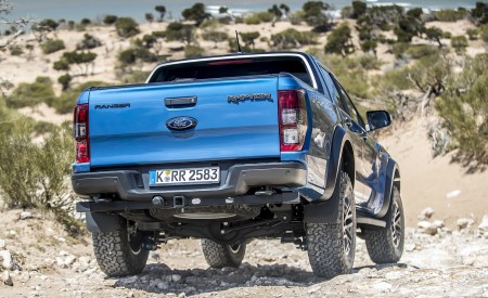 2019 Ford Ranger Raptor (Color: Performance Blue) Off-Road Wallpapers 450x275 (113)