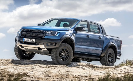 2019 Ford Ranger Raptor (Color: Performance Blue) Off-Road Wallpapers 450x275 (116)