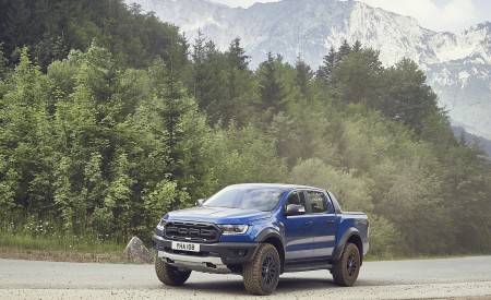2019 Ford Ranger Raptor Front Three-Quarter Wallpapers 450x275 (162)
