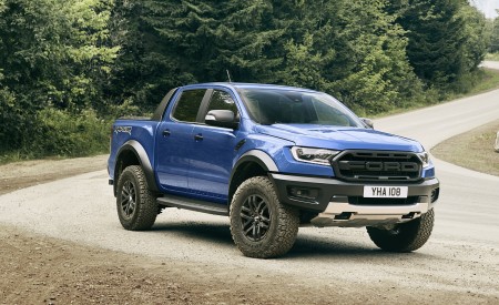 2019 Ford Ranger Raptor Front Three-Quarter Wallpapers 450x275 (163)
