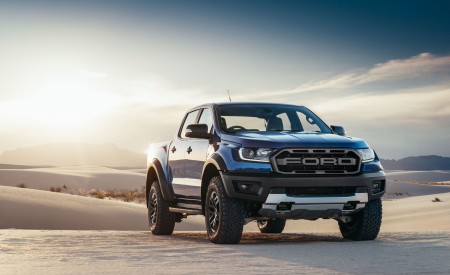 2019 Ford Ranger Raptor Front Three-Quarter Wallpapers 450x275 (160)