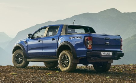 2019 Ford Ranger Raptor Rear Three-Quarter Wallpapers 450x275 (180)