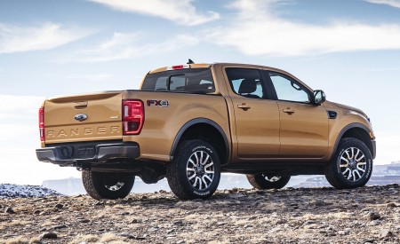 2019 Ford Ranger Rear Three-Quarter Wallpapers 450x275 (16)
