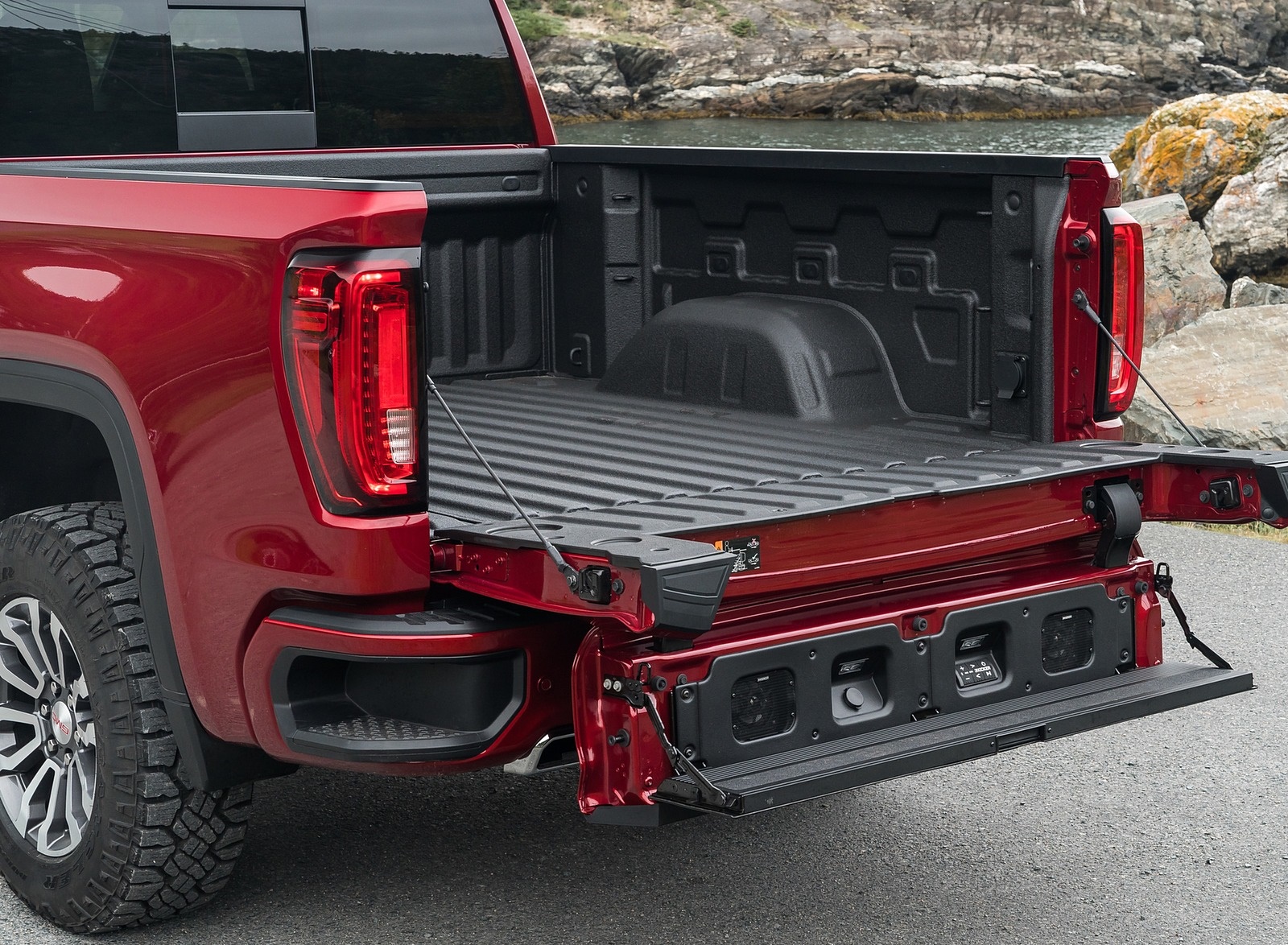 2019 GMC Sierra AT4 Bed Wallpapers (9)