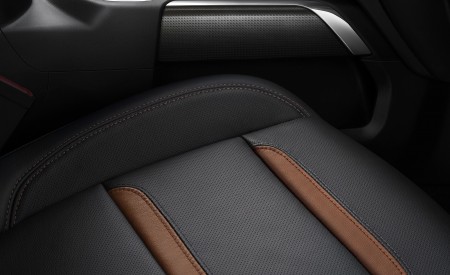 2019 GMC Sierra AT4 Interior Seats Wallpapers 450x275 (33)