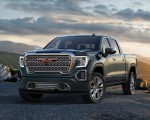 2019 GMC Sierra Denali Front Three-Quarter Wallpapers 150x120 (8)