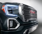 2019 GMC Sierra Denali Headlight Wallpapers 150x120 (13)