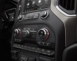 2019 GMC Sierra Denali Interior Detail Wallpapers 150x120 (37)