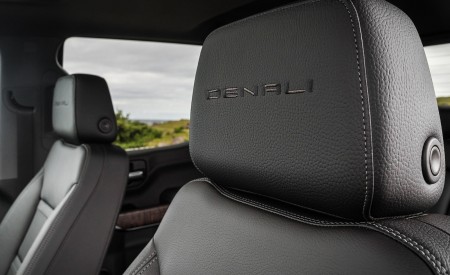 2019 GMC Sierra Denali Interior Seats Wallpapers 450x275 (26)