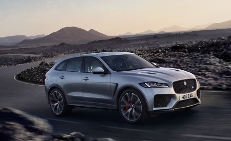 2019 Jaguar F-PACE SVR Front Three-Quarter Wallpapers 450x275 (71)