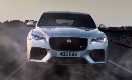 2019 Jaguar F-PACE SVR Front Wallpapers 450x275 (73)